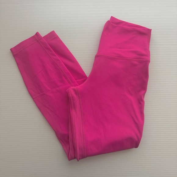 lululemon Align High Rise Crop Size 6 - Picture 2 of 7